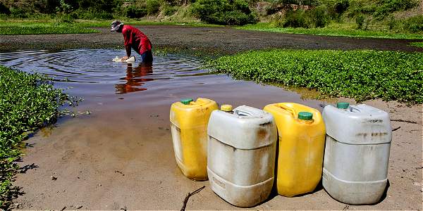 Leña, el pueblo que se resignó a vivir sin agua