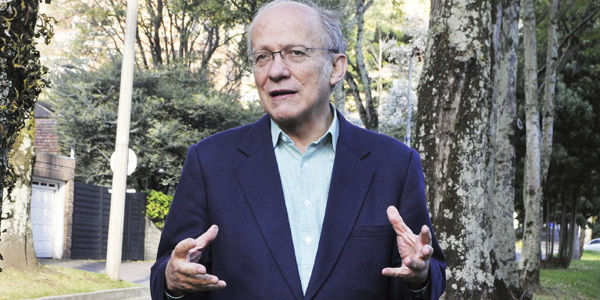 ‘Urbanización de Bogotá y la sabana está desbordada’.