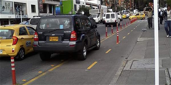Bicicarril de la calle 85 no tiene dolientes.